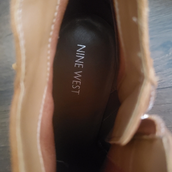 Nine West Bootie - Picture 9 of 10